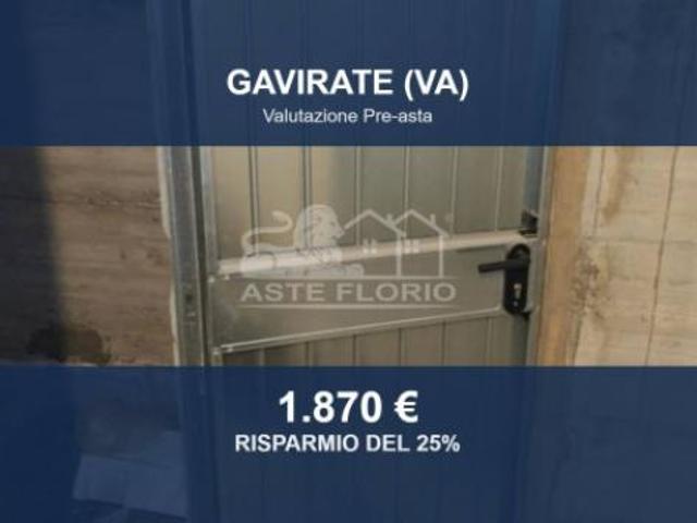 Capannone in vendita a Armino, Gavirate