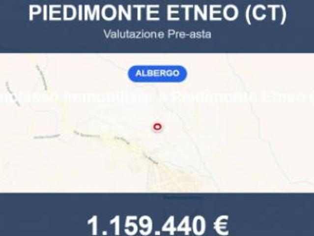 Locale Commerciale in vendita a Piedimonte Etneo, Sicilia