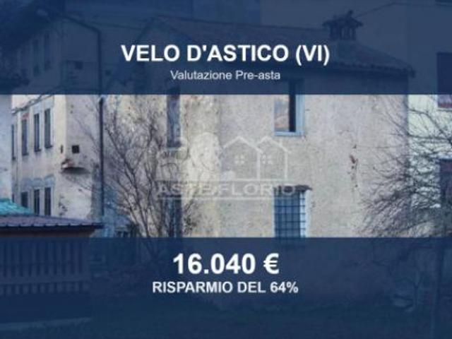 Villa Indipendente in vendita a Velo D'astico, Veneto