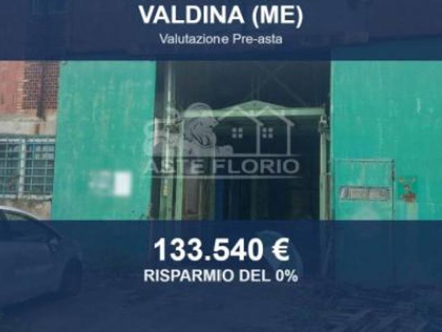 Capannone in vendita a Valdina, Sicilia