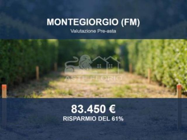 Terreno in vendita a Marche, Fermo