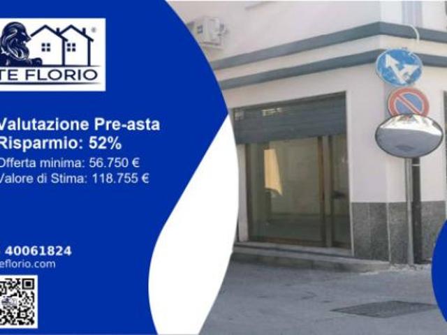 Locale Commerciale in vendita a Minà, Sant'agata Di Militello
