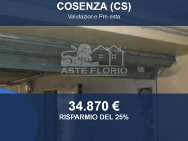 Box in vendita a Calabria, Cosenza