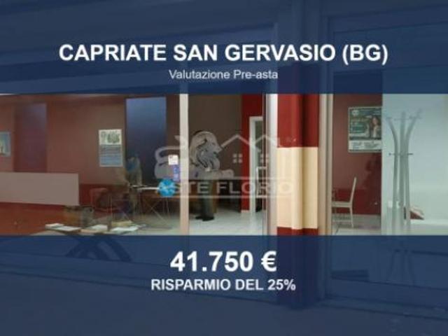 Locale Commerciale in vendita a Capriate, Capriate San Gervasio