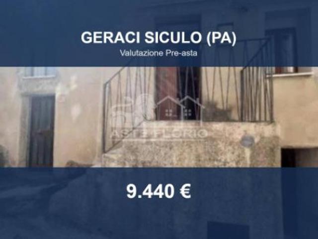 Villa Indipendente in vendita a Geraci Siculo, Sicilia