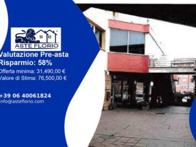 Locale Commerciale in vendita a Izzalini, Umbria