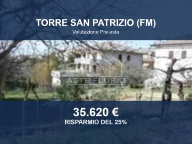 Terreno in vendita a Torre San Patrizio, Fermo