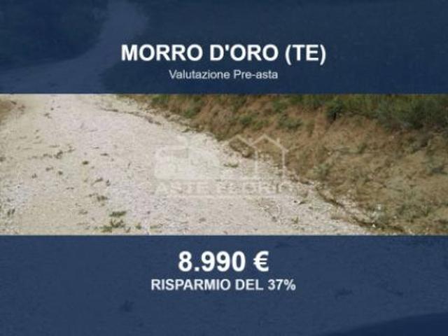 Terreno in vendita a Morro D'oro, Abruzzo