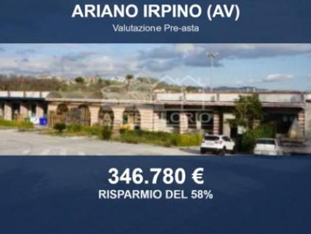 Locale Commerciale in vendita a Ariano Irpino, Campania