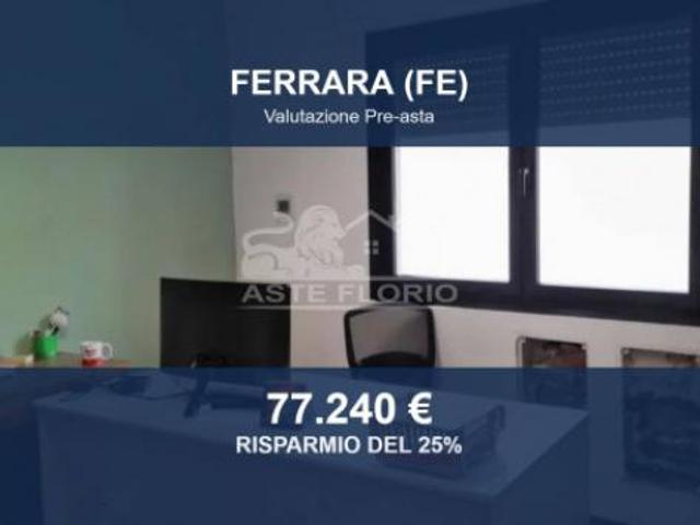 Ufficio in vendita a Villaggio Satellite, Ferrara
