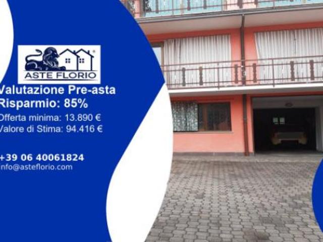 Capannone in vendita a Peia, Bergamo