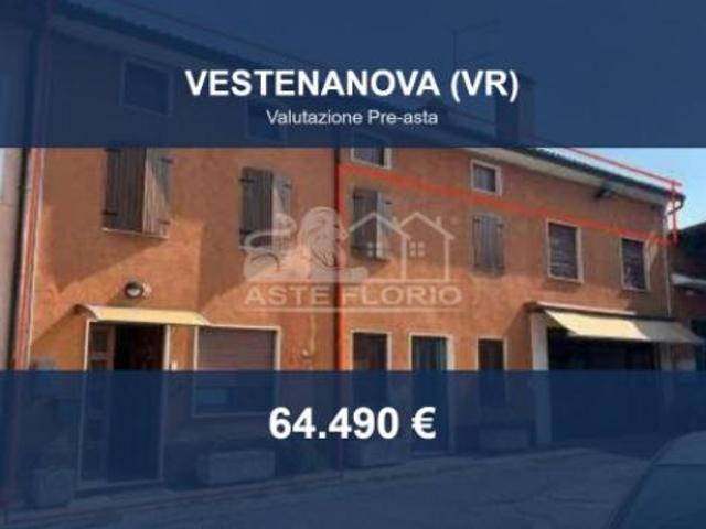 Villa Indipendente in vendita a Vestenanova, Veneto