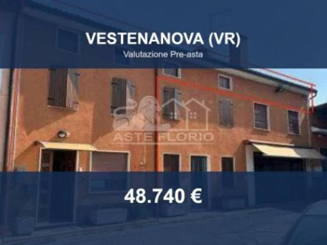 Villa Indipendente in vendita a Vestenanova, Veneto