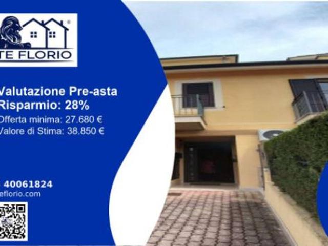 Capannone in vendita a Piazza, Sicilia