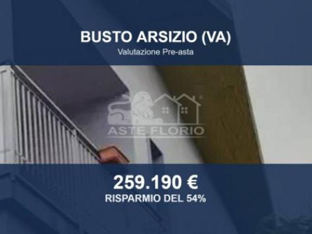 Capannone in vendita a Busto Arsizio, Lombardia