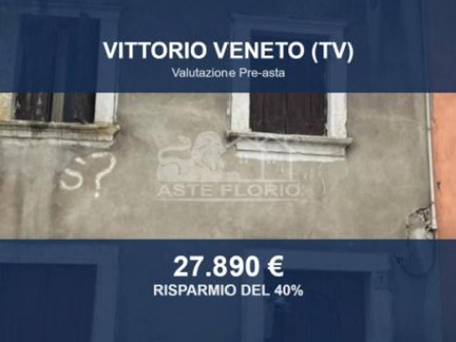 Villa Indipendente in vendita a Vittorio Veneto, Veneto
