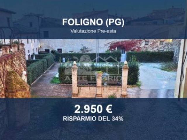 Capannone in vendita a Foligno, Umbria