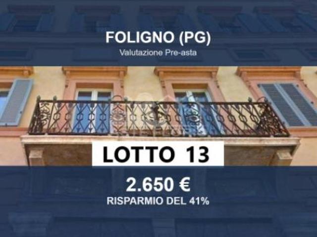 Capannone in vendita a Foligno, Umbria