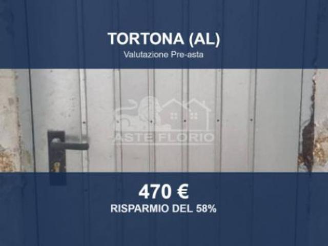 Capannone in vendita a Vho, Piemonte