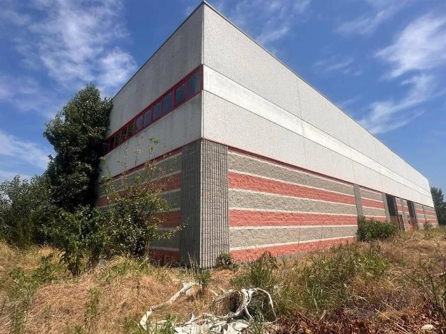 Locale Commerciale in vendita a Castelletto, Abbiategrasso
