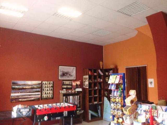 Locale Commerciale in vendita a Agnone, Molise