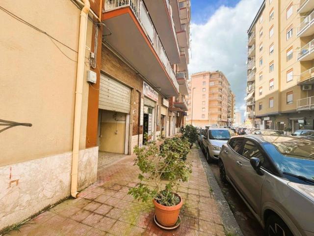 Locale Commerciale in vendita a Santa Croce, Agrigento