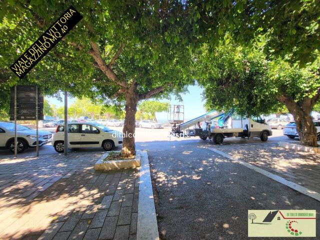 Locale Commerciale in vendita a San Vito, Agrigento