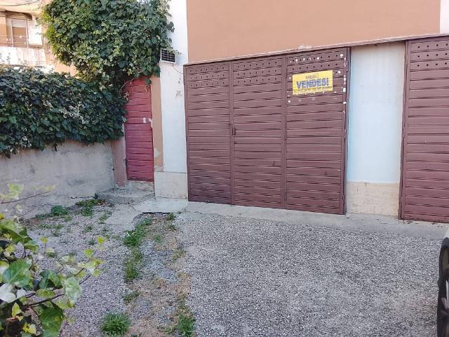 Locale Commerciale in vendita a Bonamorone, Agrigento