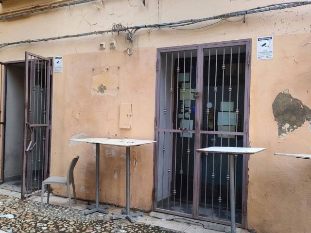 Locale Commerciale in vendita a Sottogas, Agrigento