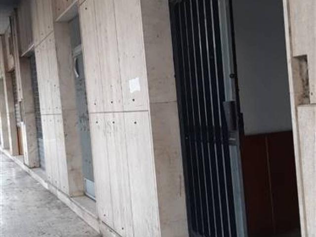 Locale Commerciale in vendita a Sottogas, Agrigento