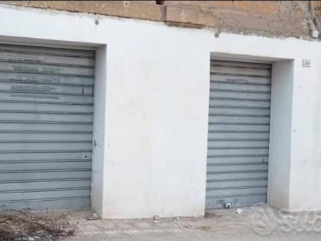 Locale Commerciale in vendita a Quadrivio Spinasanta, Agrigento