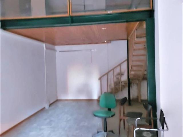 Locale Commerciale in vendita a Sottogas, Agrigento
