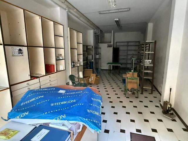 Locale Commerciale in vendita a Borgo Medievale, Agropoli