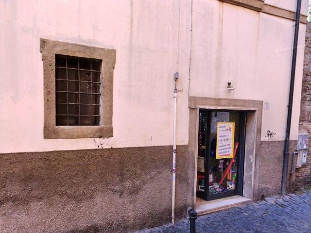 Locale Commerciale in vendita a Roma Capitale, Lazio