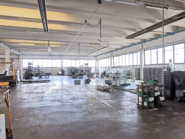 Locale Commerciale in vendita a Albettone, Veneto