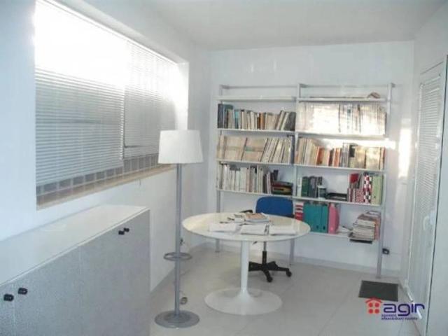 Locale Commerciale in vendita a Alcamo, Sicilia