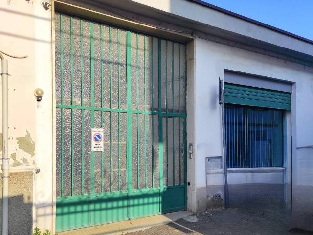 Locale Commerciale in vendita a Piemonte, Alessandria
