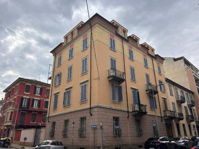 Locale Commerciale in vendita a Alessandria