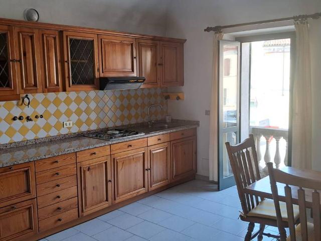 Locale Commerciale in vendita a Piemonte, Alessandria