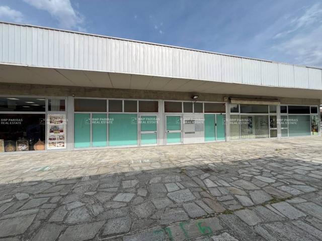 Locale Commerciale in vendita a Piemonte, Alessandria