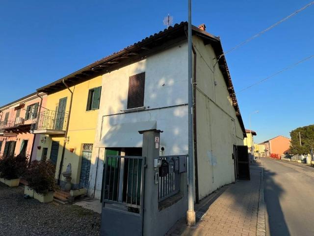 Locale Commerciale in vendita a Piemonte, Alessandria