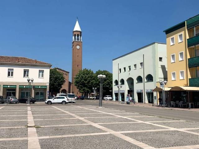 Locale Commerciale in vendita a Unione dei comuni della Bassa Romagna, Alfonsine