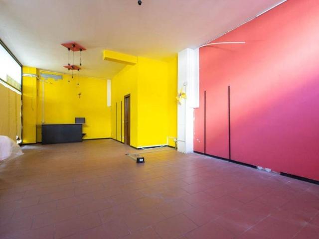 Locale Commerciale in vendita a Altavilla Vicentina, Veneto