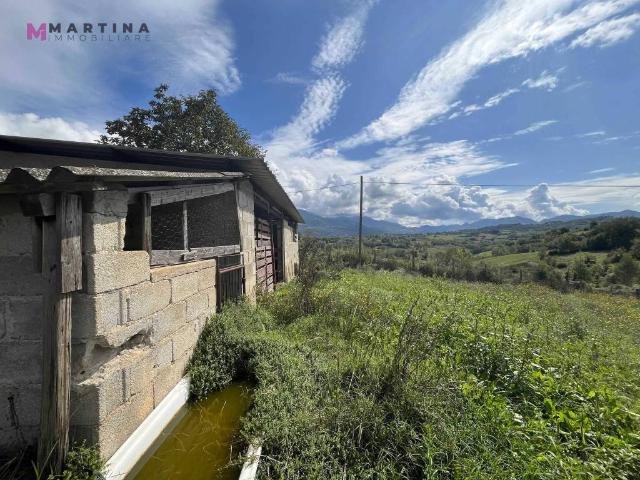 Locale Commerciale in vendita a Alvito, Lazio