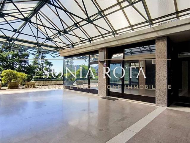 Locale Commerciale in vendita a Alzano Sopra, Alzano Lombardo