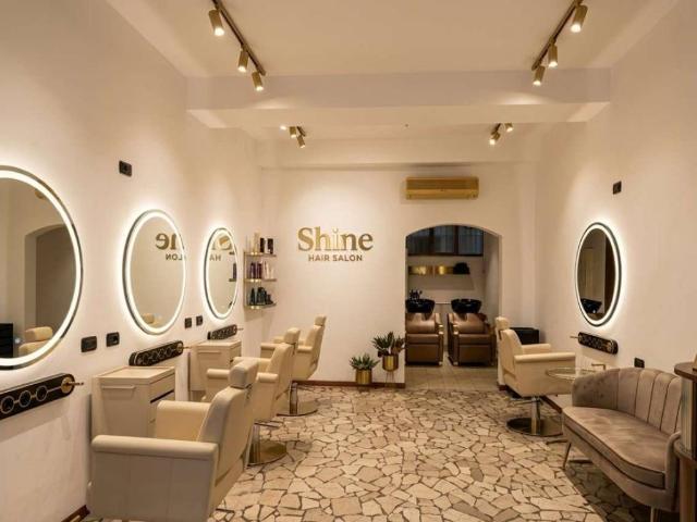 Locale Commerciale in vendita a Ambivere, Lombardia