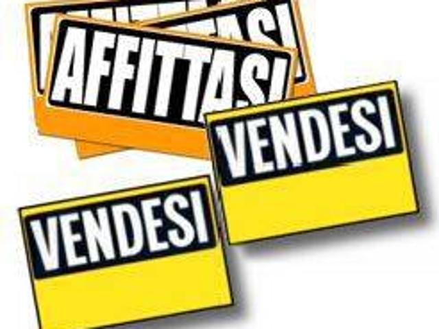 Locale Commerciale in vendita a Ameglia, Liguria