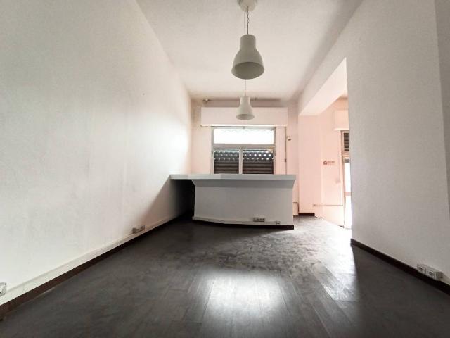 Locale Commerciale in vendita a Piano San Lazzaro, Marche