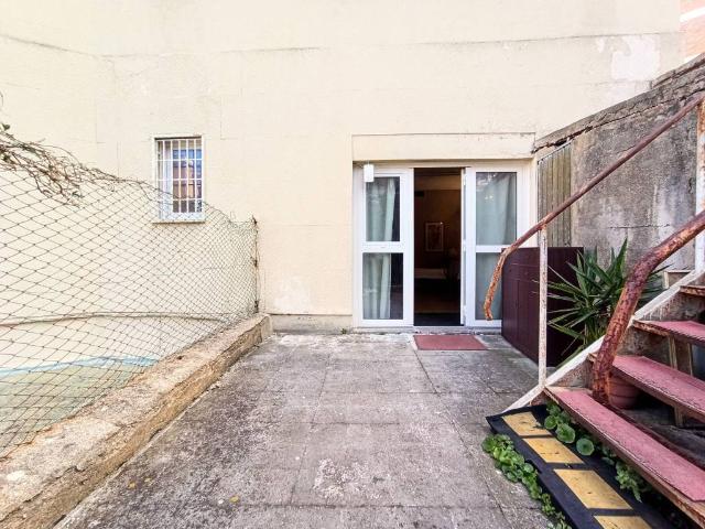 Locale Commerciale in vendita a Santo Stefano, Marche