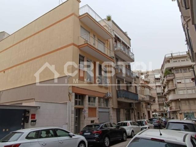 Locale Commerciale in vendita a Puglia, Barletta-andria-trani